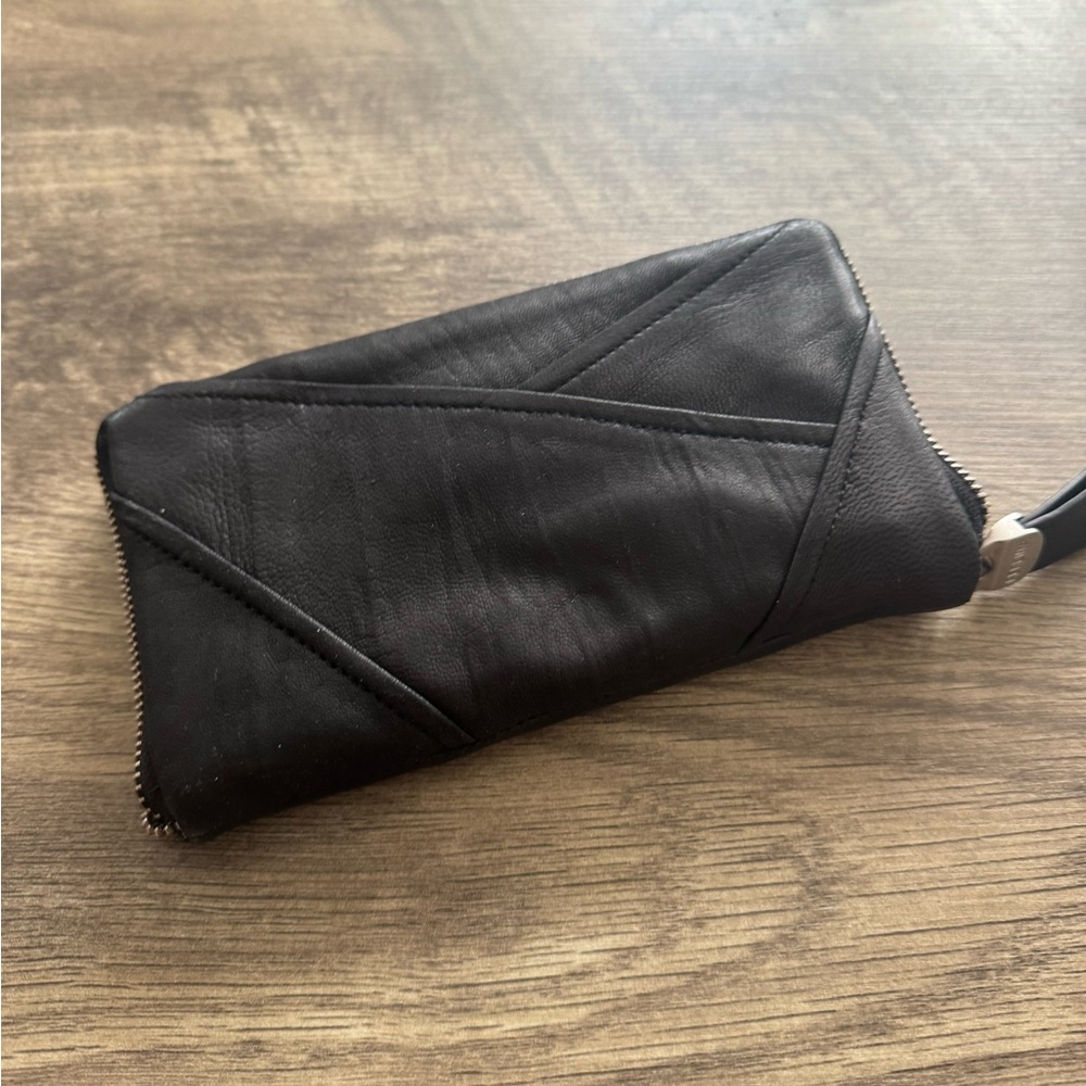 Perlina Black Asymmetrical Leather Wallet